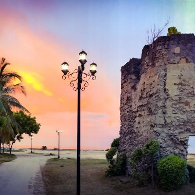 Remains of the spanish watchtown baluarte in Oslob